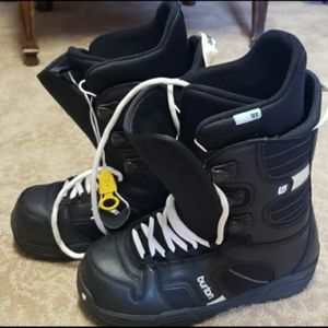 *Sold*Burton Snowboard Boots